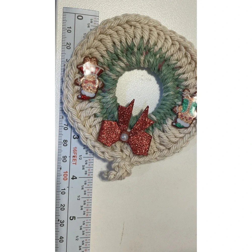 Lot of 5 Handmade Yarn Crochet Christmas Ornament Wreaths